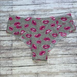 VICTORIA SECRET PINK Cheekster Undies M